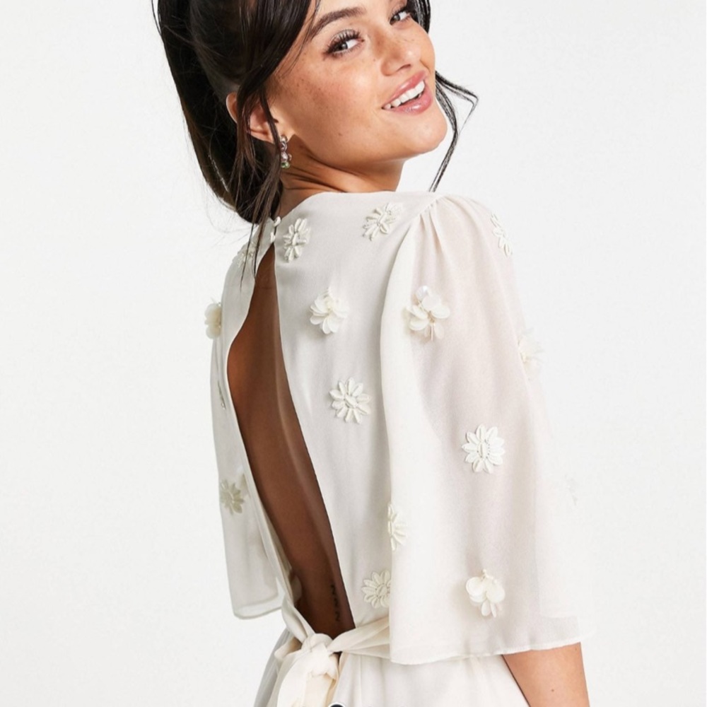 Wedding romper, brand new only tried on size 12
